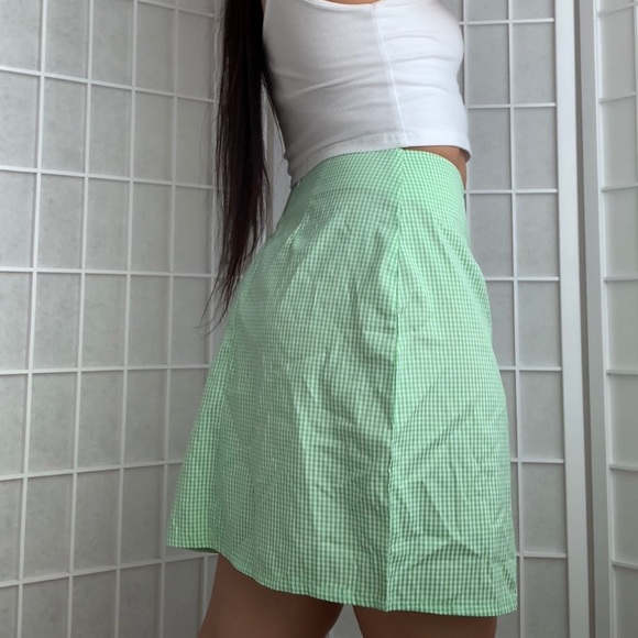 shein green gingham print side slit mini skirt - Picture 8 of 14